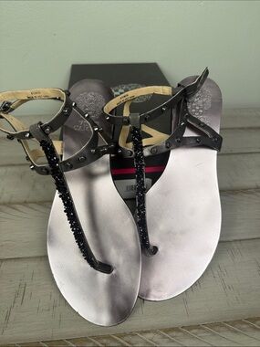 Vince Camuto Black Stone Metallic Studded Cage Sandals Size 8.5 EUC Indie Goth